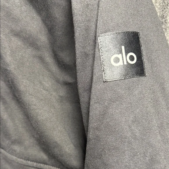 ALO Yoga Men's Black Jacket - Picture 2 of 7